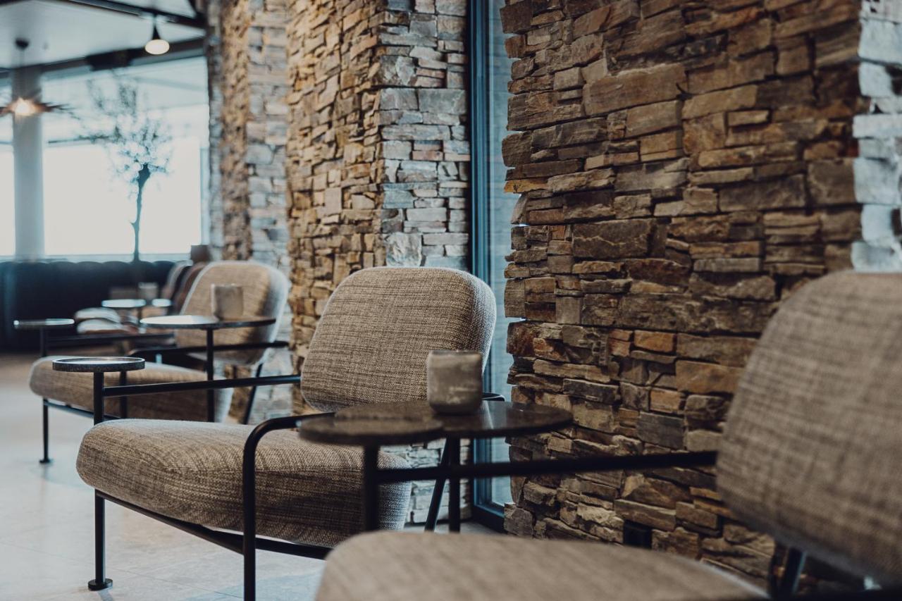 Ahus Seaside Hotel Екстериор снимка