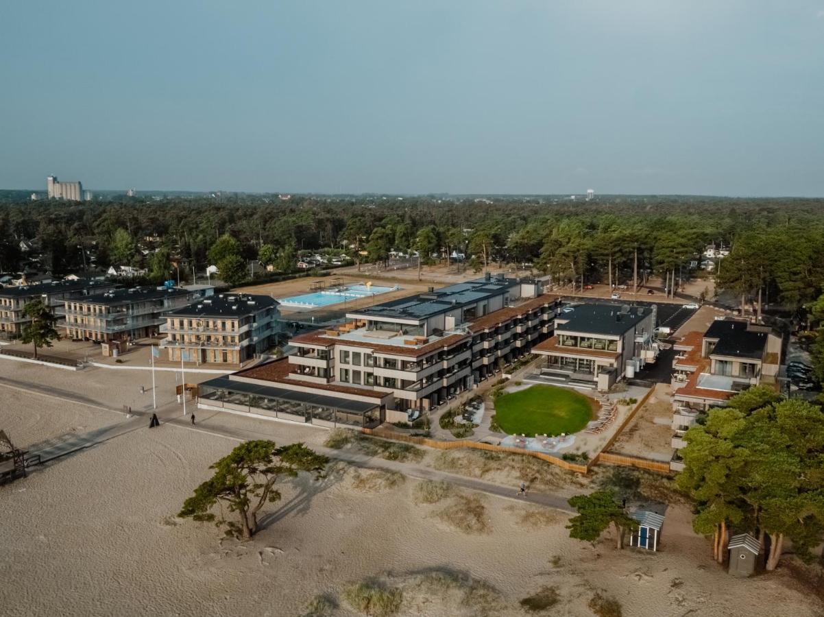 Ahus Seaside Hotel Екстериор снимка