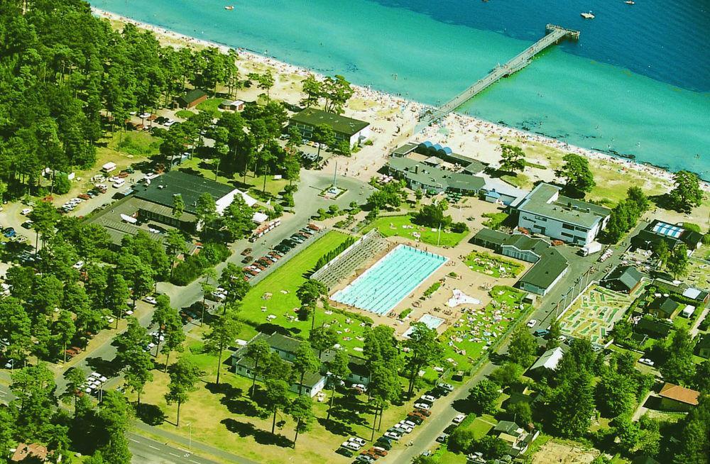 Ahus Seaside Hotel Екстериор снимка