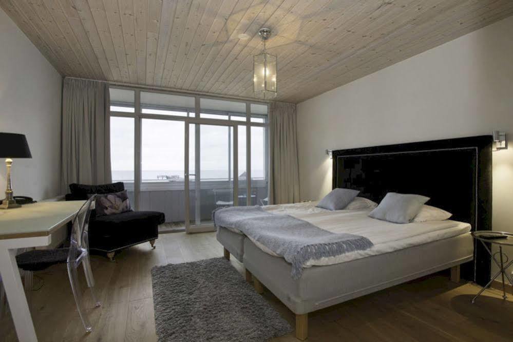 Ahus Seaside Hotel Екстериор снимка
